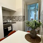 Warm & Welcoming T3 With Garden Apartman *