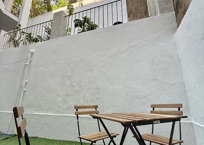 Warm & Welcoming T3 With Garden Apartmán *