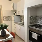 Warm & Welcoming T3 With Garden Lisboa
